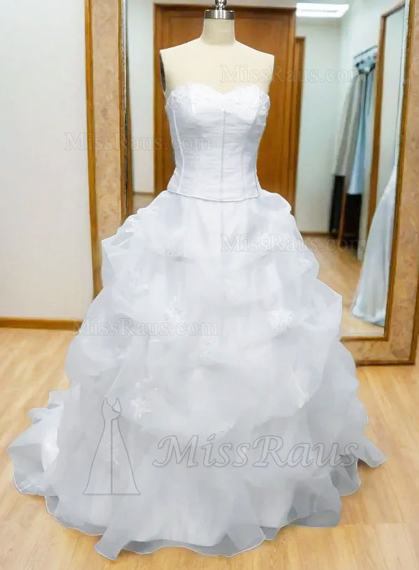 Sweetheart Organza Layered Strapless Ball Gown Wedding Dress